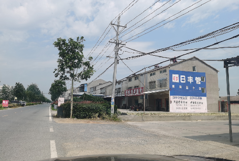 镇沅如何能保证墙体广告的醒目性？